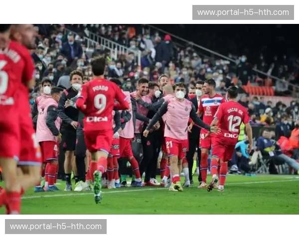 西国王杯瓦伦西亚对阵毕尔巴鄂，数据指向势均力敌